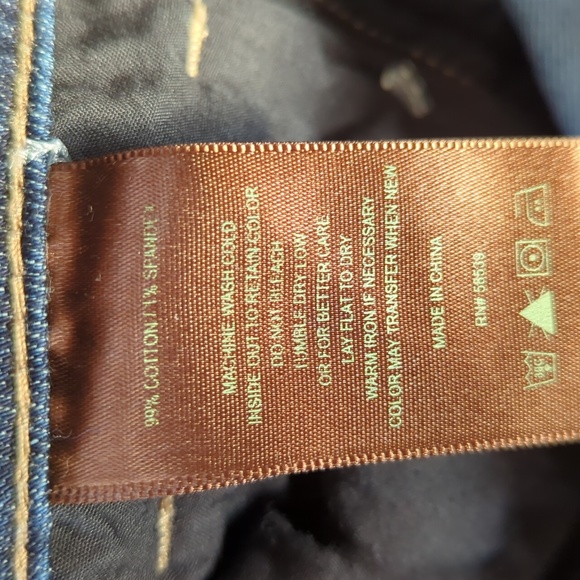 Kut from the Kloth Cameron Straight Leg Distressed Rolled Hem Jeans 4 Blue - Picture 5 of 16